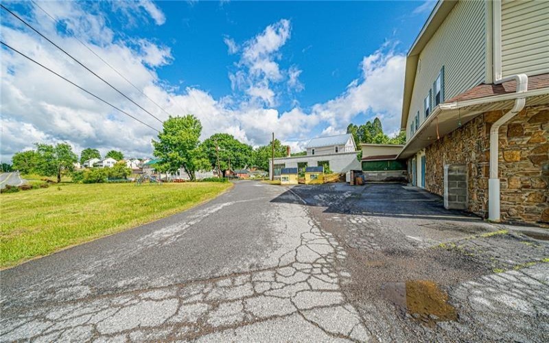 170 Phillips St, Jerome, 15937, ,Commercial-industrial-business,For Sale,Phillips St,1719403