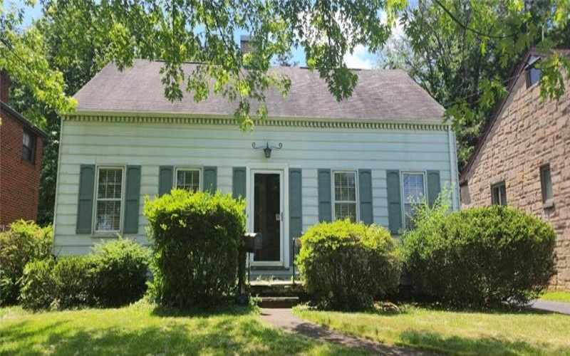 69 Princeton Ave, Uniontown, 15401, 3 Bedrooms Bedrooms, 7 Rooms Rooms,1 BathroomBathrooms,Residential,For Sale,Princeton Ave,1707455