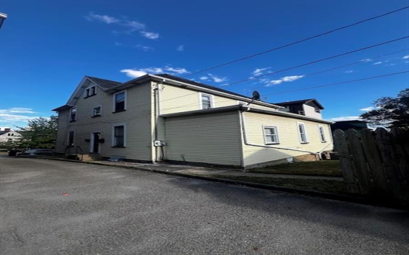 21 N Wade Ave., Washington, 15301, ,Multi-unit,For Sale,N Wade Ave.,1719483