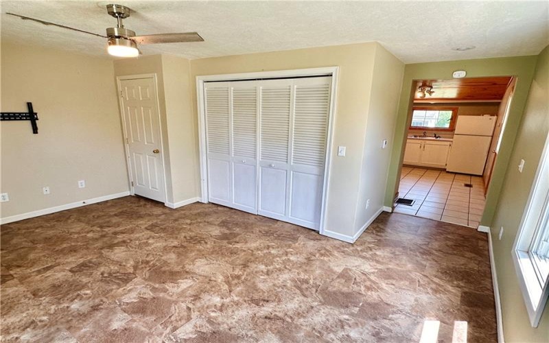 1515 Crawford Ave, Connellsville, 15425, 1 Bedroom Bedrooms, ,1 BathroomBathrooms,Lease,For Rent,Crawford Ave,1707632