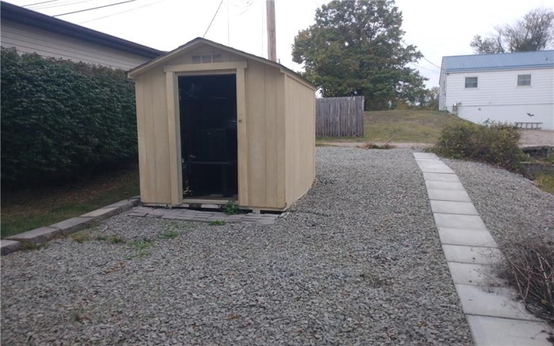 125 Bertha Avenue, Donora, 15033, 2 Bedrooms Bedrooms, ,1 BathroomBathrooms,Residential,For Sale,Bertha Avenue,1707645