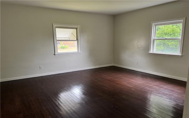 385 Hallam Ave, Meadow Lands, 15347, 3 Bedrooms Bedrooms, 6 Rooms Rooms,1 BathroomBathrooms,Residential,For Sale,Hallam Ave,1719710