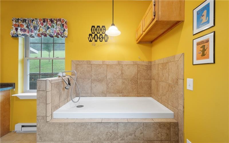 102 Klages Road, West Alexander, 15376, 6 Bedrooms Bedrooms, 14 Rooms Rooms,3 BathroomsBathrooms,Residential,For Sale,Klages Road,1709121