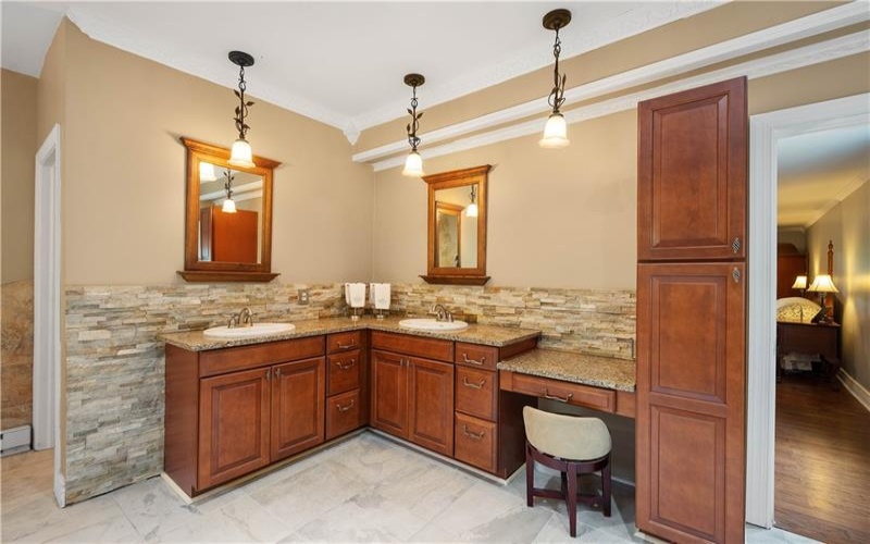 102 Klages Road, West Alexander, 15376, 6 Bedrooms Bedrooms, 14 Rooms Rooms,3 BathroomsBathrooms,Residential,For Sale,Klages Road,1709121