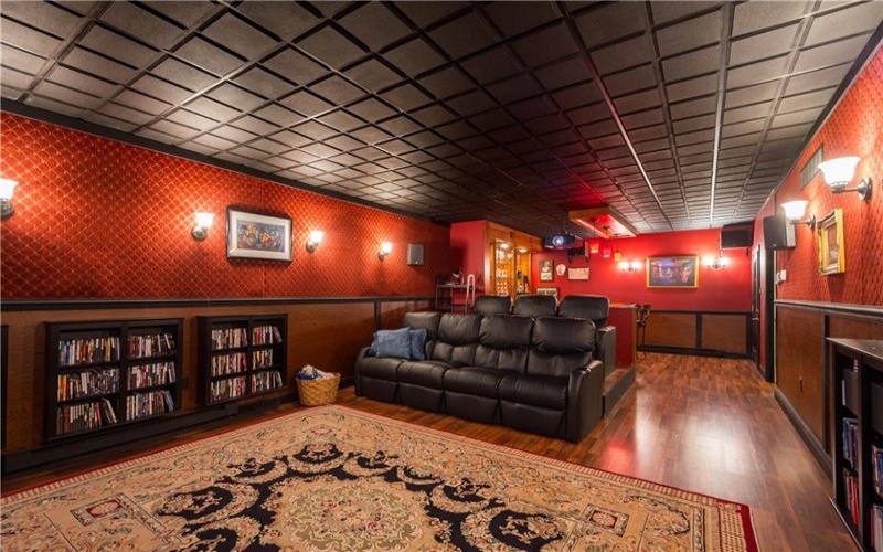 102 Klages Road, West Alexander, 15376, 6 Bedrooms Bedrooms, 14 Rooms Rooms,3 BathroomsBathrooms,Residential,For Sale,Klages Road,1709121
