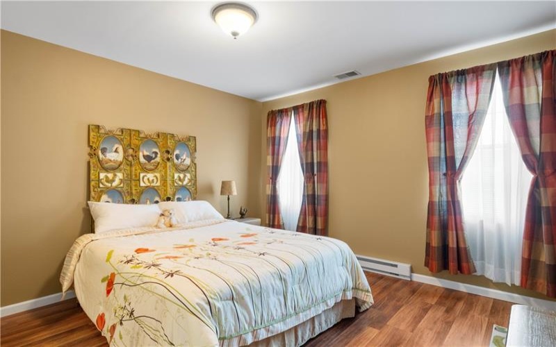 102 Klages Road, West Alexander, 15376, 6 Bedrooms Bedrooms, 14 Rooms Rooms,3 BathroomsBathrooms,Residential,For Sale,Klages Road,1709121