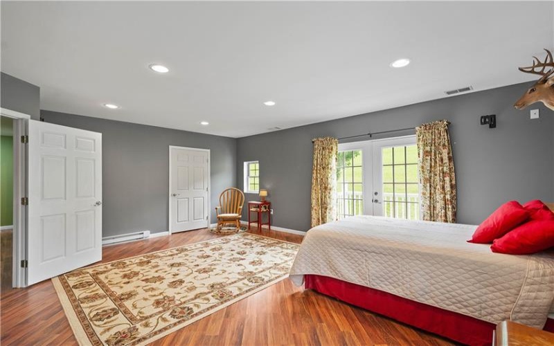 102 Klages Road, West Alexander, 15376, 6 Bedrooms Bedrooms, 14 Rooms Rooms,3 BathroomsBathrooms,Residential,For Sale,Klages Road,1709121