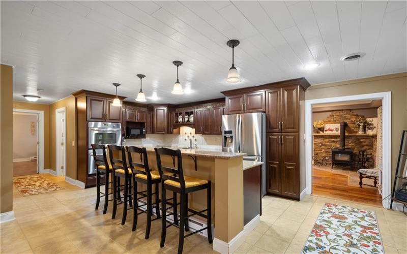 102 Klages Road, West Alexander, 15376, 6 Bedrooms Bedrooms, 14 Rooms Rooms,3 BathroomsBathrooms,Residential,For Sale,Klages Road,1709121