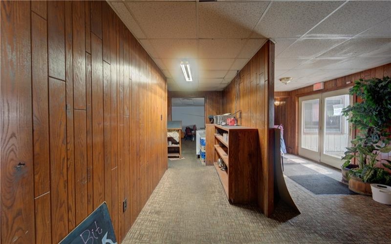 1239 Glades Pike, Somerset, 15501, ,Commercial-industrial-business,For Sale,Glades Pike,1719989
