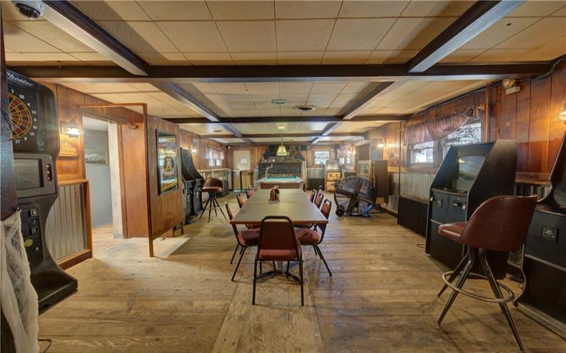 1239 Glades Pike, Somerset, 15501, ,Commercial-industrial-business,For Sale,Glades Pike,1719989
