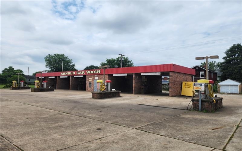 600 14th St, Arnold, 15068, ,Commercial-industrial-business,For Sale,14th St,1709317