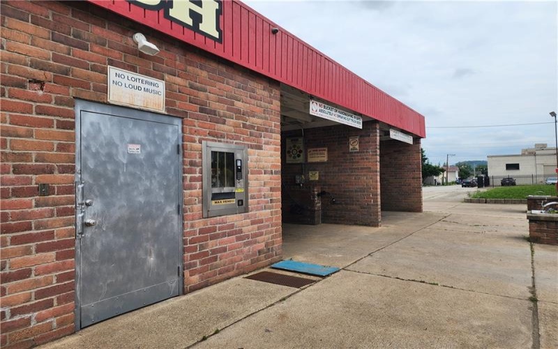 600 14th St, Arnold, 15068, ,Commercial-industrial-business,For Sale,14th St,1709317