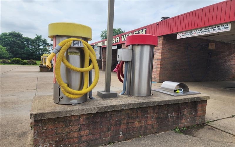 600 14th St, Arnold, 15068, ,Commercial-industrial-business,For Sale,14th St,1709317