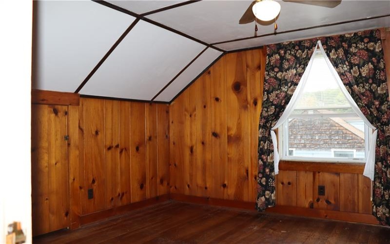 1298 Route 30, Laughlintown, 15655, 3 Bedrooms Bedrooms, 8 Rooms Rooms,2 BathroomsBathrooms,Residential,For Sale,Route 30,1720077