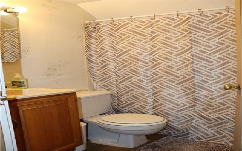 1298 Route 30, Laughlintown, 15655, 3 Bedrooms Bedrooms, 8 Rooms Rooms,2 BathroomsBathrooms,Residential,For Sale,Route 30,1720077