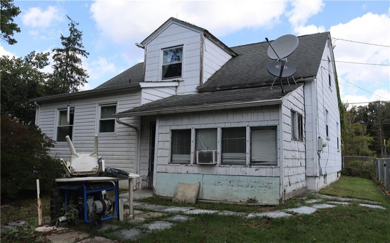 1298 Route 30, Laughlintown, 15655, 3 Bedrooms Bedrooms, 8 Rooms Rooms,2 BathroomsBathrooms,Residential,For Sale,Route 30,1720077