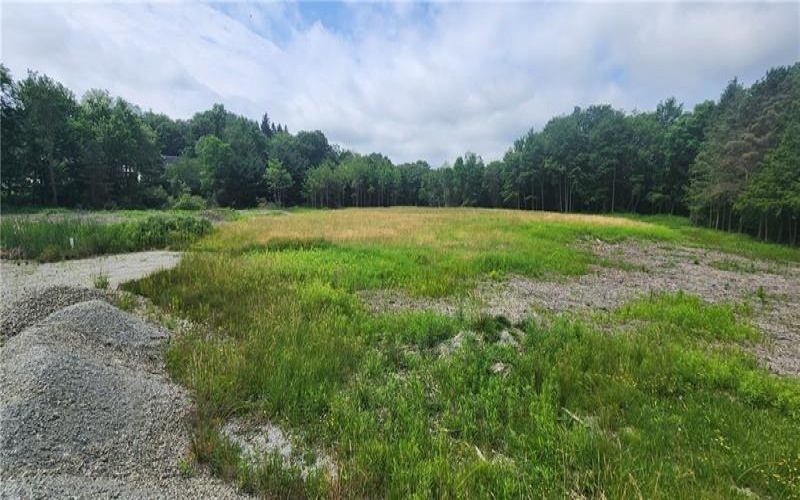 100 Burgess St, Somerset, 15501, ,Commercial-industrial-business,For Sale,Burgess St,1709338