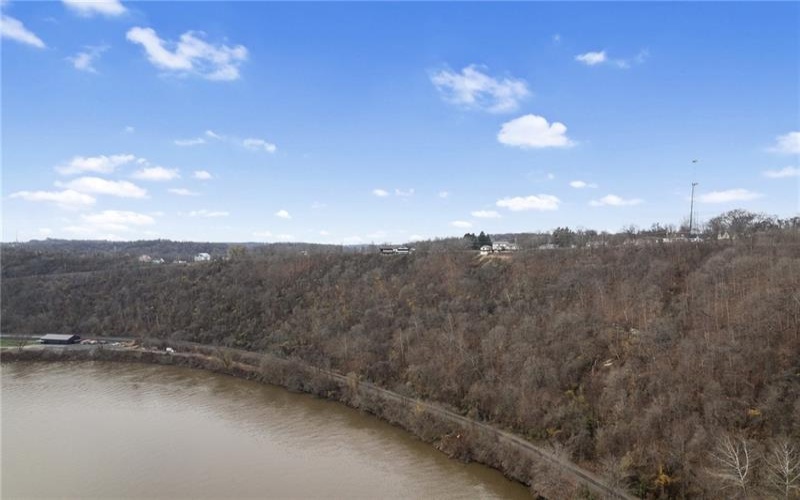 882 HIGHPOINT DRIVE, COAL CENTER, 15423, ,Commercial-industrial-business,For Sale,HIGHPOINT DRIVE,1732887