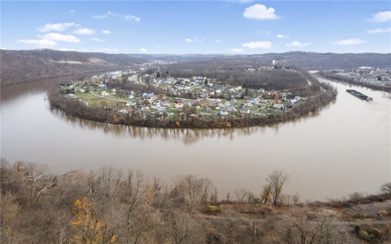 882 HIGHPOINT DRIVE, COAL CENTER, 15423, ,Commercial-industrial-business,For Sale,HIGHPOINT DRIVE,1732887