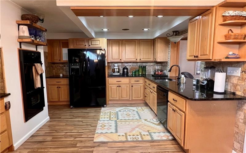 306 Black Walnut Dr, Greensburg, 15601, 4 Bedrooms Bedrooms, 8 Rooms Rooms,3 BathroomsBathrooms,Residential,For Sale,Black Walnut Dr,1737315