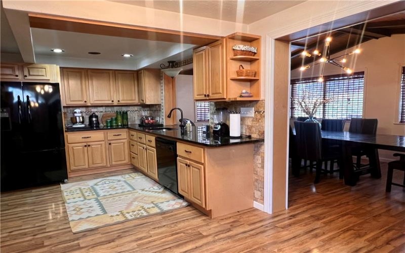 306 Black Walnut Dr, Greensburg, 15601, 4 Bedrooms Bedrooms, 8 Rooms Rooms,3 BathroomsBathrooms,Residential,For Sale,Black Walnut Dr,1737315