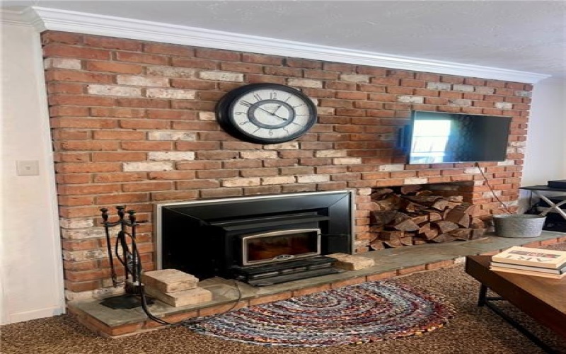 306 Black Walnut Dr, Greensburg, 15601, 4 Bedrooms Bedrooms, 8 Rooms Rooms,3 BathroomsBathrooms,Residential,For Sale,Black Walnut Dr,1737315