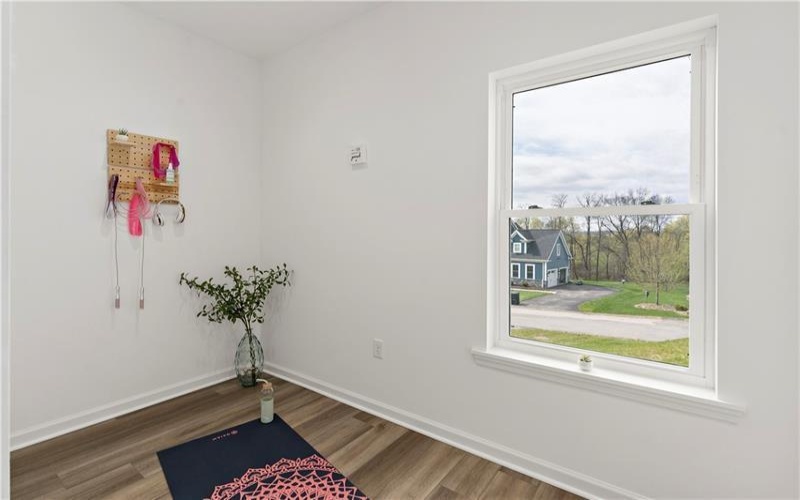 300 TIMBERLINE DR, Washington, 15301, 3 Bedrooms Bedrooms, 9 Rooms Rooms,2.1 BathroomsBathrooms,Residential,For Sale,TIMBERLINE DR,1747710