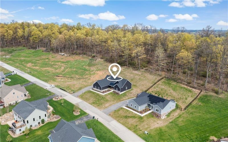 300 TIMBERLINE DR, Washington, 15301, 3 Bedrooms Bedrooms, 9 Rooms Rooms,2.1 BathroomsBathrooms,Residential,For Sale,TIMBERLINE DR,1747710