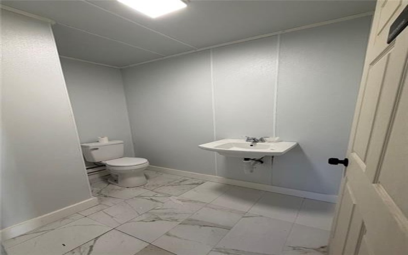807 Fallowfield Ave, Charleroi, 15022, ,Commercial-industrial-business,For Sale,Fallowfield Ave,1743151