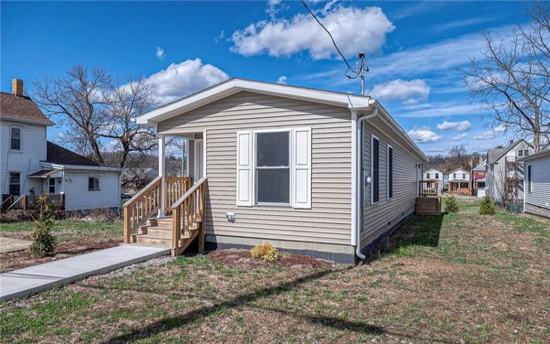 453 Motheral Ave, Monessen, 15605, 3 Bedrooms Bedrooms, ,2 BathroomsBathrooms,Residential,For Sale,Motheral Ave,1745662