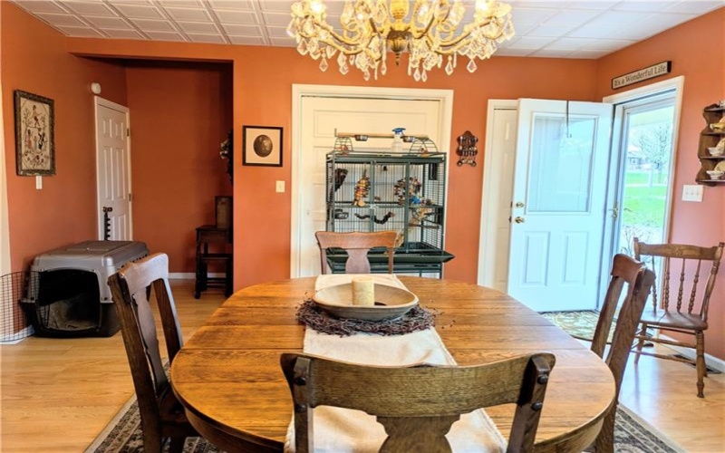 220 Overholt Dr, Scottdale, 15683, 3 Bedrooms Bedrooms, 9 Rooms Rooms,2.1 BathroomsBathrooms,Residential,For Sale,Overholt Dr,1747712