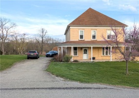 220 Overholt Dr, Scottdale, 15683, 3 Bedrooms Bedrooms, 9 Rooms Rooms,2.1 BathroomsBathrooms,Residential,For Sale,Overholt Dr,1747712 220 Overholt Dr, Scottdale, 15683, 3 Bedrooms Bedrooms, 9 Rooms Rooms,2.1 BathroomsBathrooms,Residential,For Sale,Overholt Dr,1747712