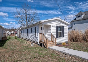 449 Motheral Ave, Monessen, 15605, 3 Bedrooms Bedrooms, ,2 BathroomsBathrooms,Residential,For Sale,Motheral Ave,1745663