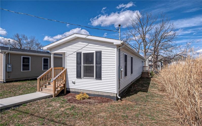 449 Motheral Ave, Monessen, 15605, 3 Bedrooms Bedrooms, ,2 BathroomsBathrooms,Residential,For Sale,Motheral Ave,1745663