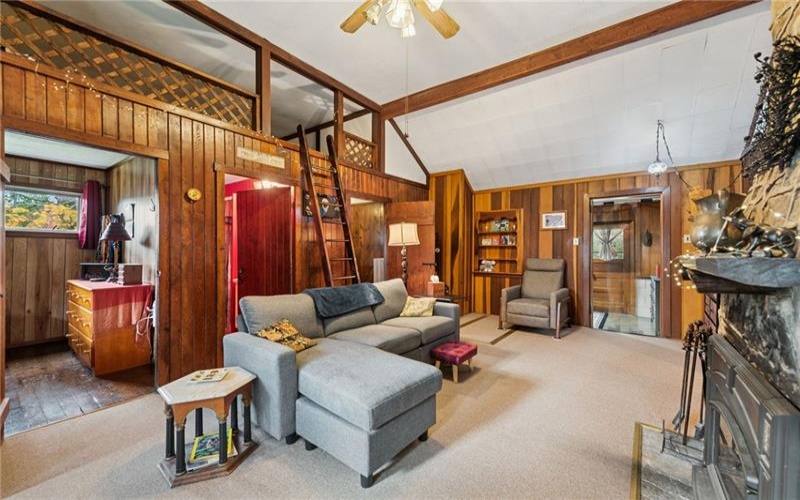 211 Ironwood Rd, Somerset, 15501, 3 Bedrooms Bedrooms, ,1 BathroomBathrooms,Residential,For Sale,Ironwood Rd,1727192