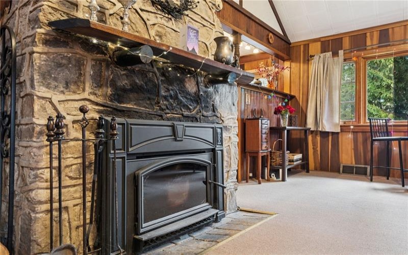 211 Ironwood Rd, Somerset, 15501, 3 Bedrooms Bedrooms, ,1 BathroomBathrooms,Residential,For Sale,Ironwood Rd,1727192