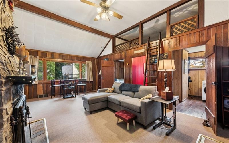 211 Ironwood Rd, Somerset, 15501, 3 Bedrooms Bedrooms, ,1 BathroomBathrooms,Residential,For Sale,Ironwood Rd,1727192