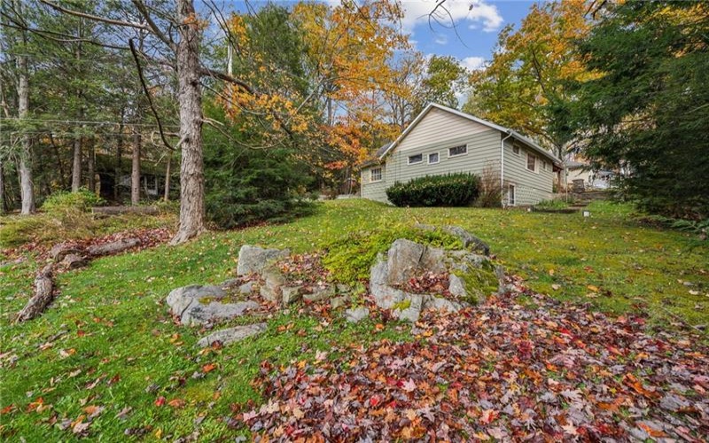 211 Ironwood Rd, Somerset, 15501, 3 Bedrooms Bedrooms, ,1 BathroomBathrooms,Residential,For Sale,Ironwood Rd,1727192