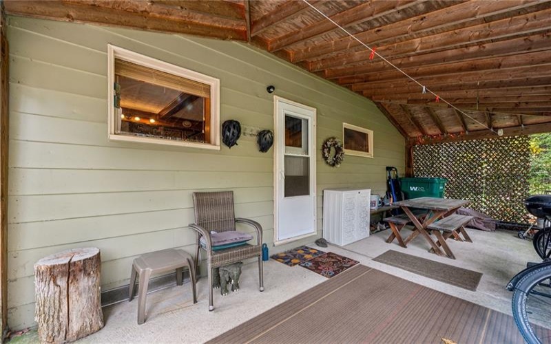 211 Ironwood Rd, Somerset, 15501, 3 Bedrooms Bedrooms, ,1 BathroomBathrooms,Residential,For Sale,Ironwood Rd,1727192