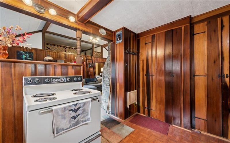 211 Ironwood Rd, Somerset, 15501, 3 Bedrooms Bedrooms, ,1 BathroomBathrooms,Residential,For Sale,Ironwood Rd,1727192