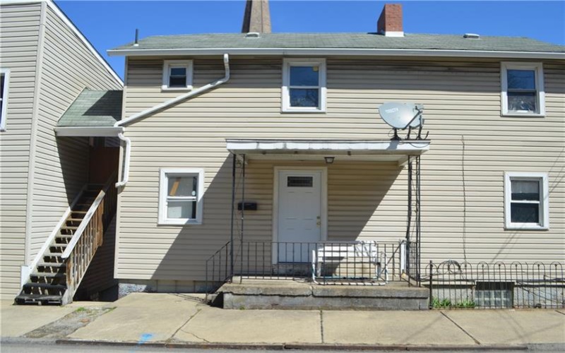 639 Washington Ave, Charleroi, 15022, ,Multi-unit,For Sale,Washington Ave,1745699