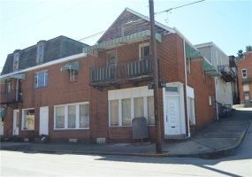 639 Washington Ave, Charleroi, 15022, ,Multi-unit,For Sale,Washington Ave,1745699