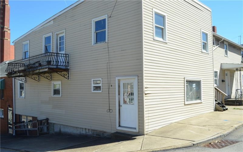 639 Washington Ave, Charleroi, 15022, ,Multi-unit,For Sale,Washington Ave,1745699