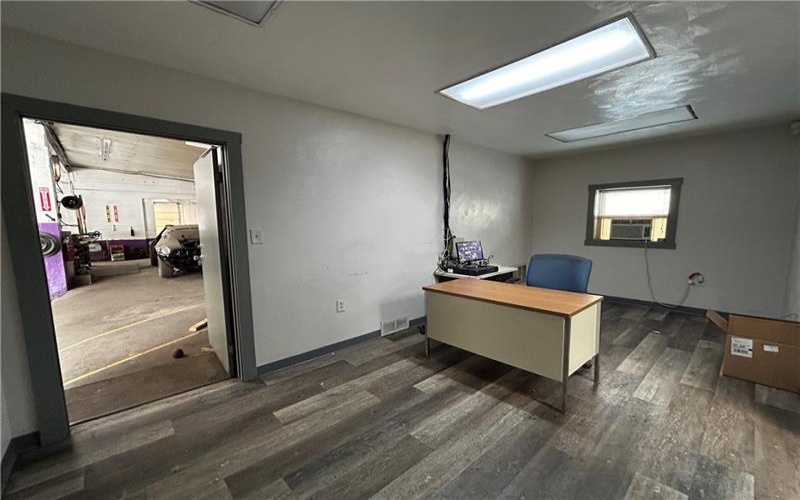 951 Pittsburgh Street, Greensburg, 15601, ,Commercial-industrial-business,For Sale,Pittsburgh Street,1737339