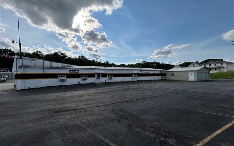 951 Pittsburgh Street, Greensburg, 15601, ,Commercial-industrial-business,For Sale,Pittsburgh Street,1737339