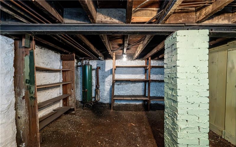 607 Clay Ave, Jeannette, 15644, ,Commercial-industrial-business,For Sale,Clay Ave,1727209