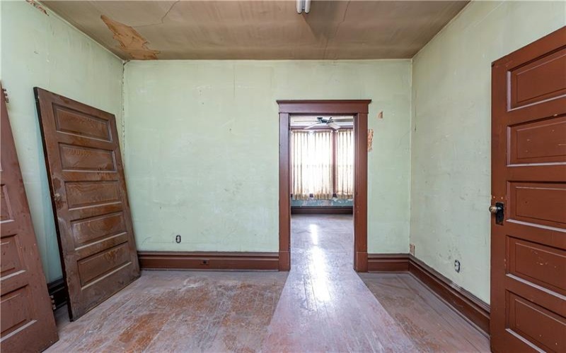 607 Clay Ave, Jeannette, 15644, ,Commercial-industrial-business,For Sale,Clay Ave,1727209