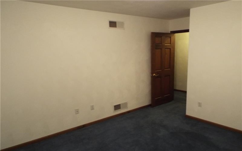 1 Jeanne Lee Ln, Brownsville, 15417, 3 Bedrooms Bedrooms, ,2 BathroomsBathrooms,Residential,For Sale,Jeanne Lee Ln,1737349