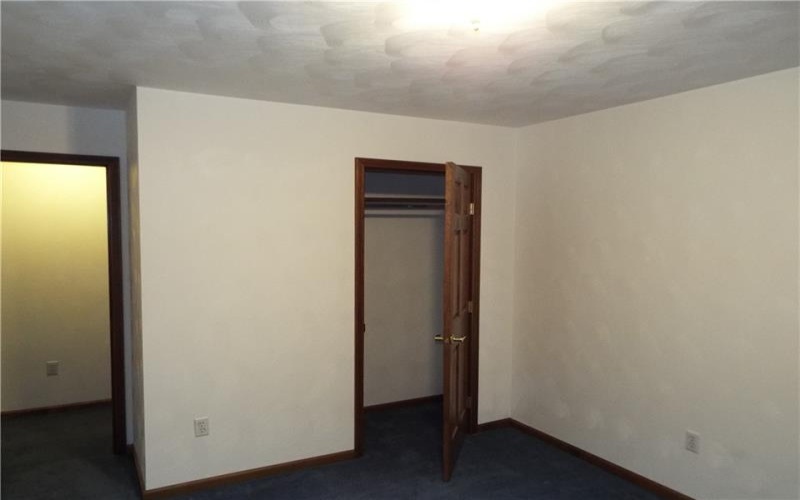 1 Jeanne Lee Ln, Brownsville, 15417, 3 Bedrooms Bedrooms, ,2 BathroomsBathrooms,Residential,For Sale,Jeanne Lee Ln,1737349