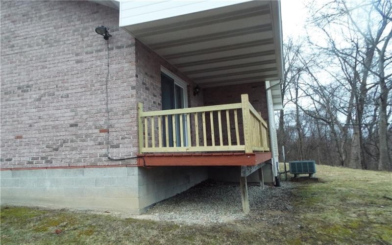 1 Jeanne Lee Ln, Brownsville, 15417, 3 Bedrooms Bedrooms, ,2 BathroomsBathrooms,Residential,For Sale,Jeanne Lee Ln,1737349